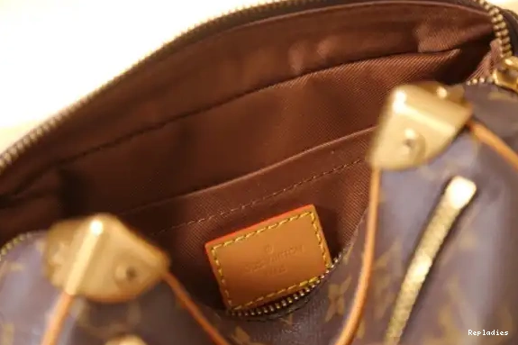 Cheap LOUIS VUITTON TRUNK MINI SOFT 0615
